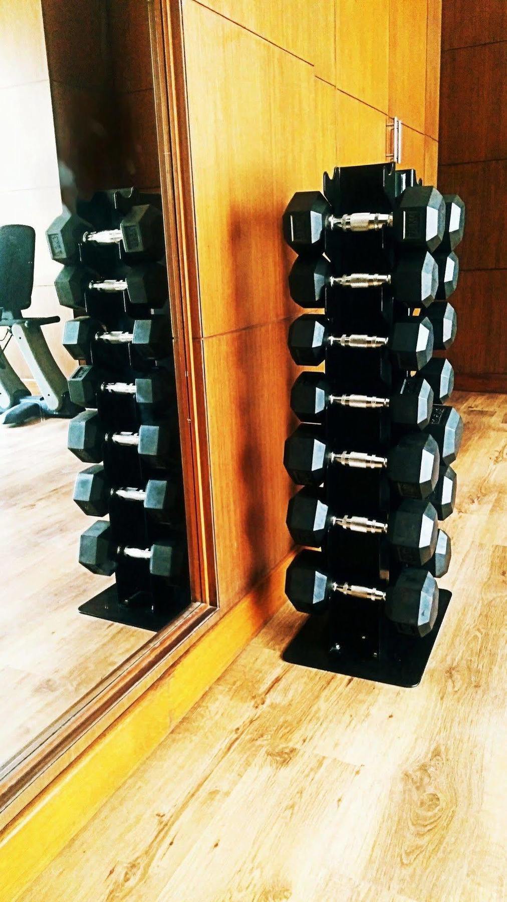 Savoy Suites Greater Noida Extérieur photo
