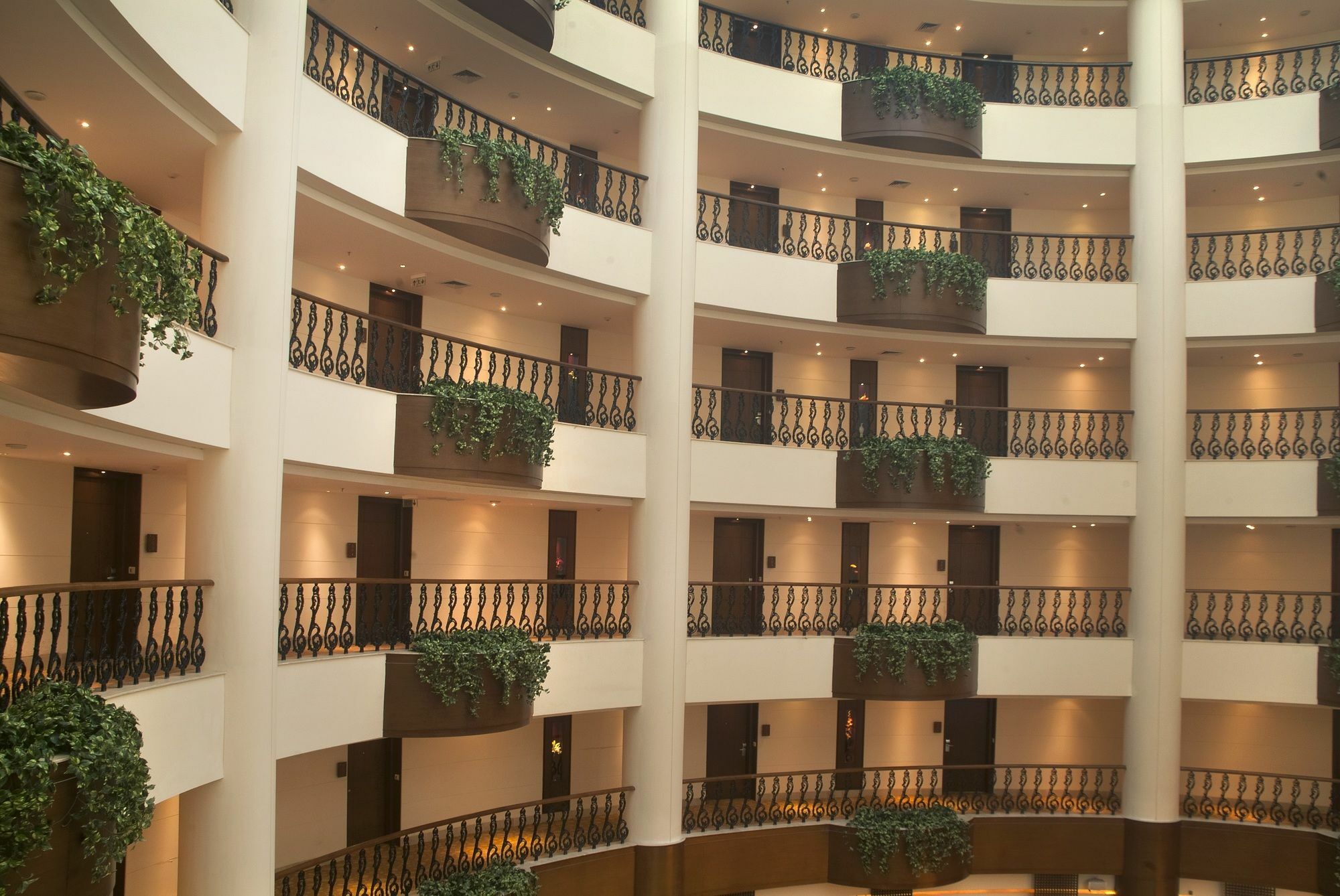 Savoy Suites Greater Noida Extérieur photo