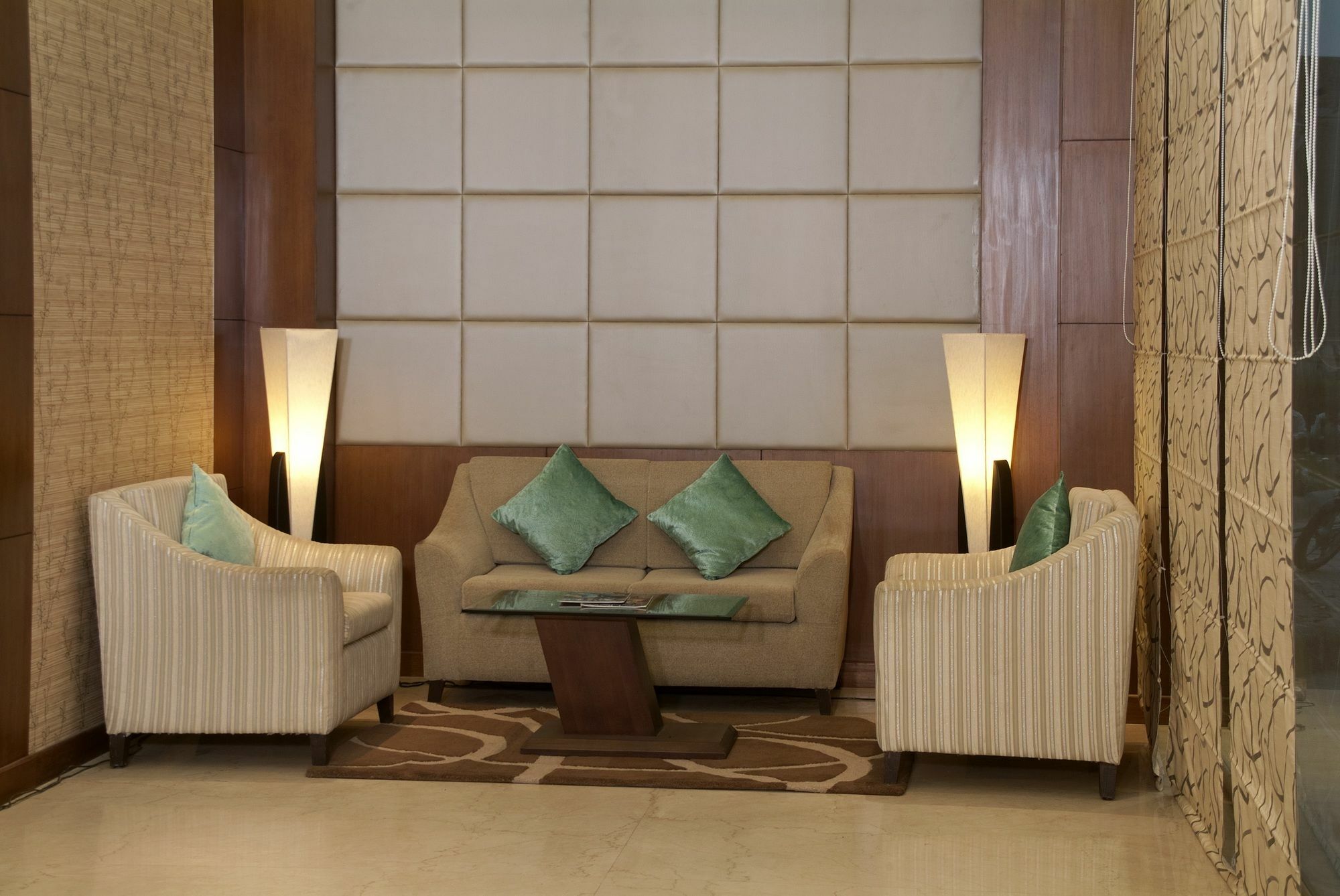 Savoy Suites Greater Noida Extérieur photo